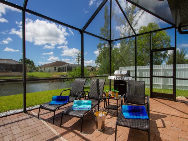 Private Caged Pool Cape Coral Vacation Home Four Bedroom