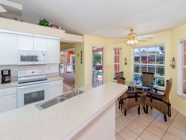 Cape Coral Home 975650