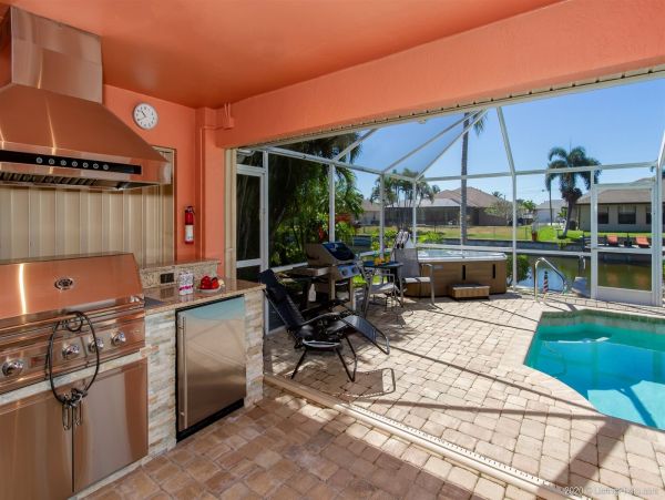 Cape Coral Home 975650
