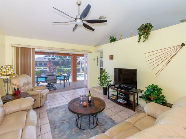 Cape Coral Home 975650