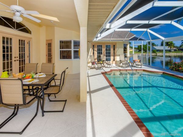 Cape Coral Home 975651