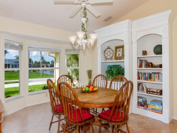 Cape Coral Home 975651