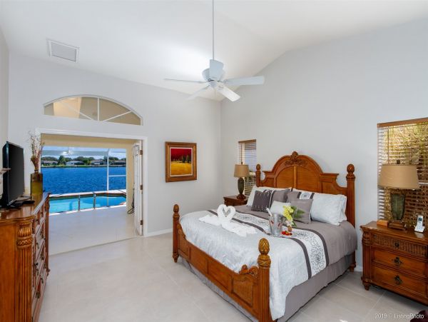 Cape Coral Home 975651