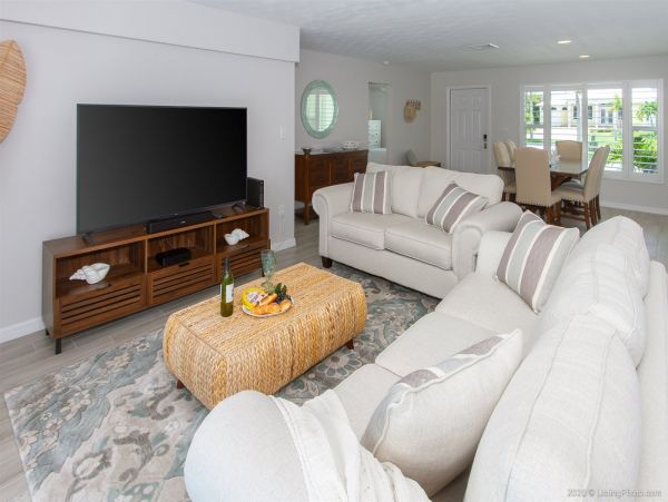 Cape Coral Home 975652