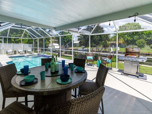 Cape Coral Home 975652