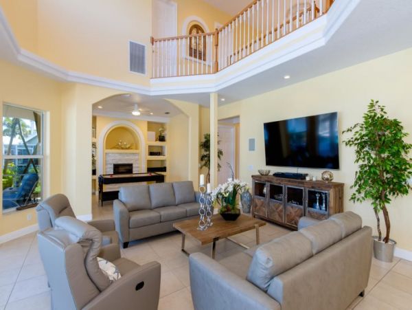 Cape Coral Home 975653