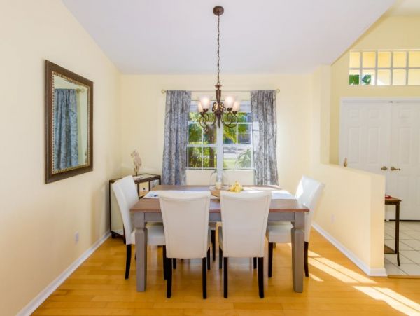 Cape Coral Home 975654