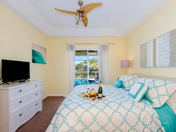 Cape Coral Home 975654