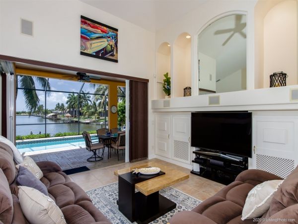 Cape Coral Home 975655