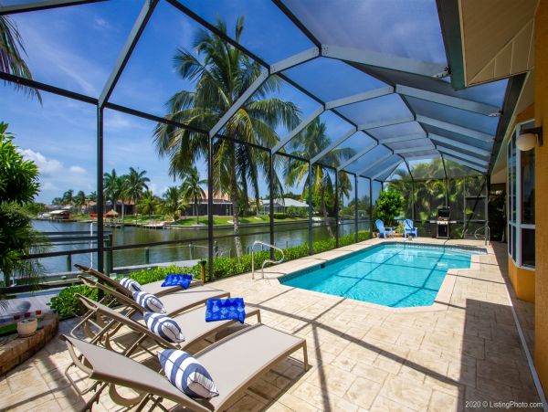 Cape Coral Home 975655