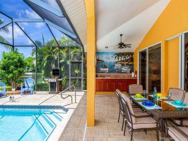 Cape Coral Home 975655
