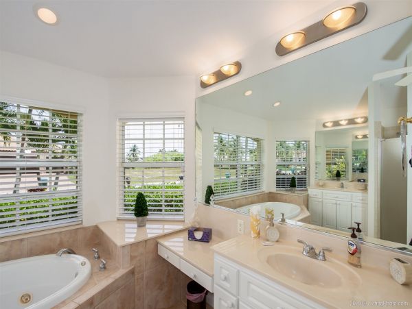 Cape Coral Home 975655