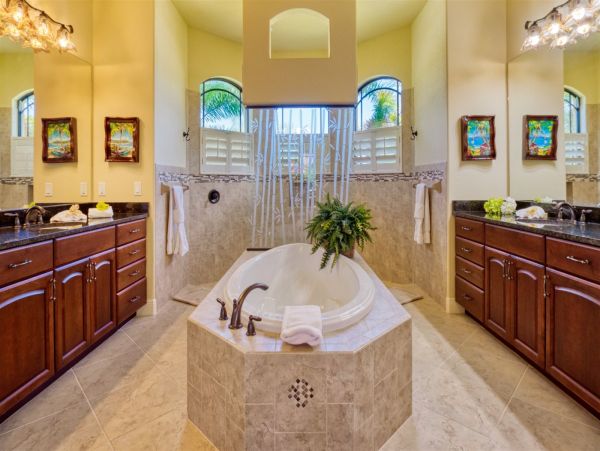 Cape Coral Home 975658