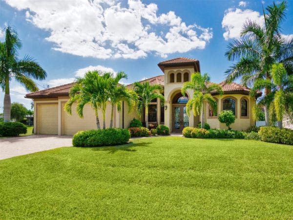 Cape Coral Home 975658