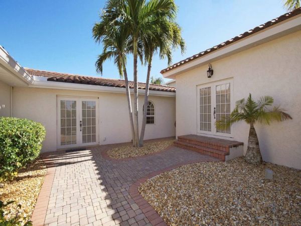 Cape Coral Home 975659