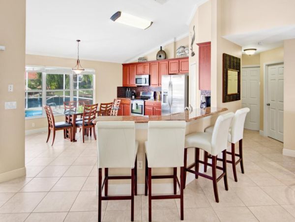 Cape Coral Home 975665