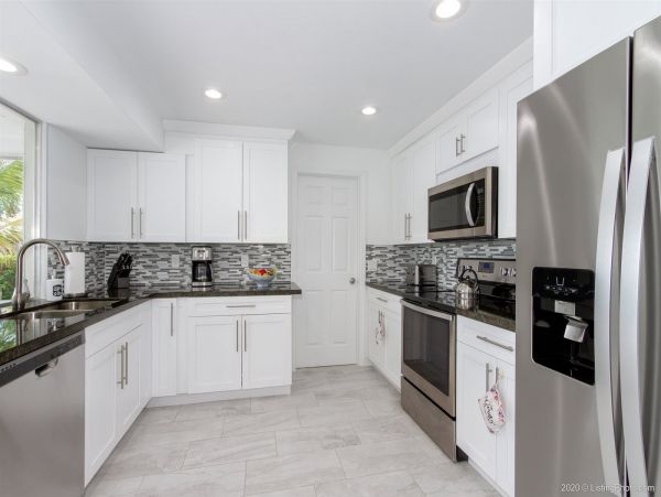 Cape Coral Home 975666