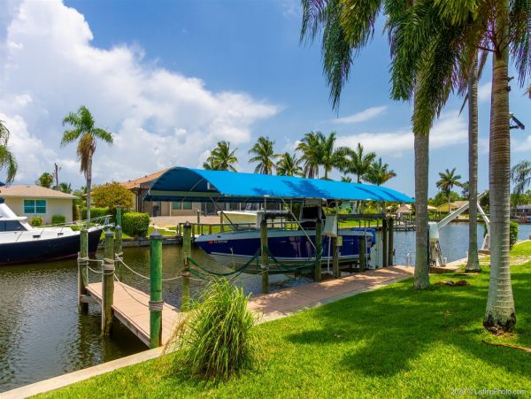 Cape Coral Home 975666