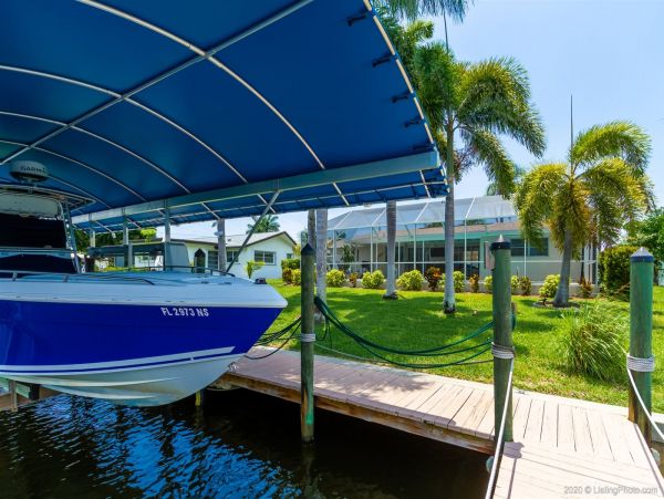 Cape Coral Home 975666