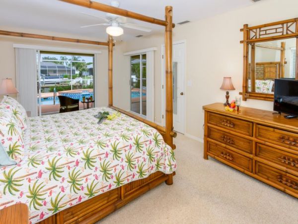 Cape Coral Home 975669