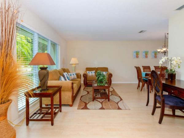 Cape Coral Home 975669