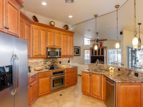 Cape Coral Home 975670