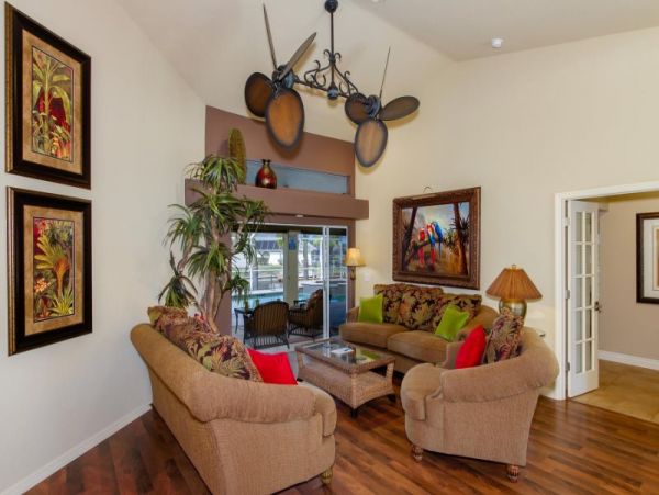 Cape Coral Home 975670