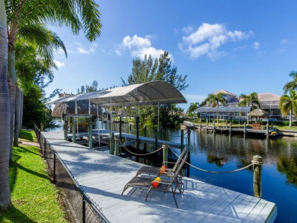 Cape Coral Home 975670
