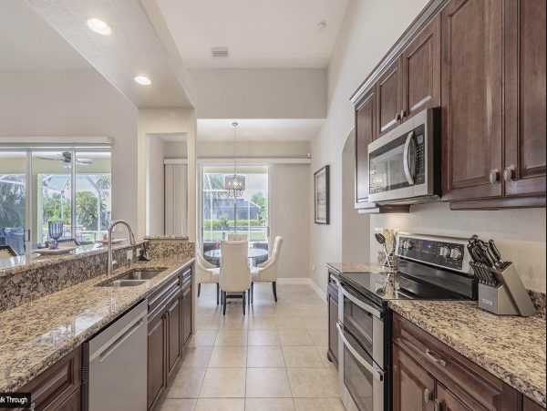 Cape Coral Four Bedroom Luxury Pool Home