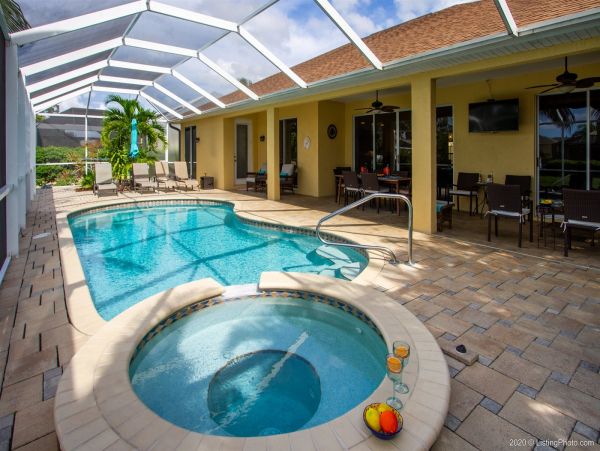 Cape Coral Four Bedroom Luxury Pool Home