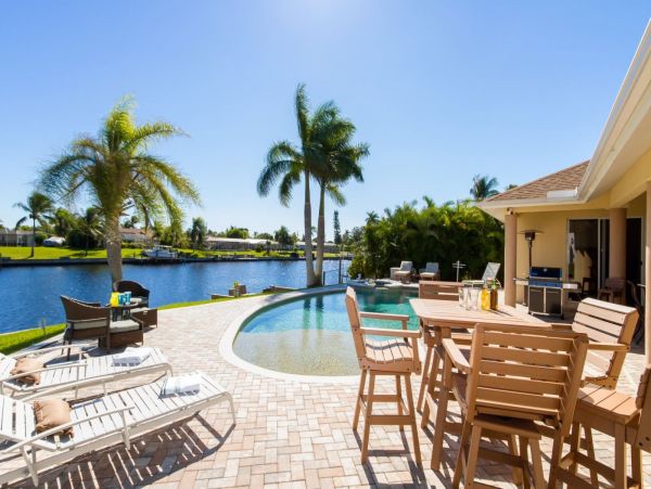 Cape Coral Home 975675