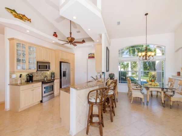 Cape Coral Home 975675