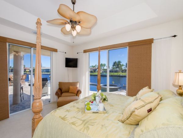 Cape Coral Home 975675