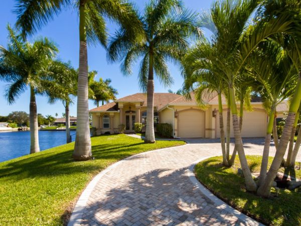 Cape Coral Home 975675