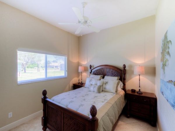 Cape Coral Home 975676