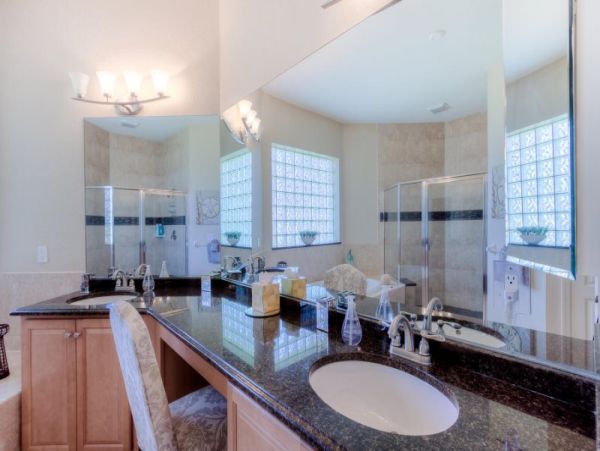 Cape Coral Home 975676