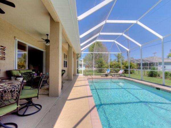 Cape Coral Home 975676