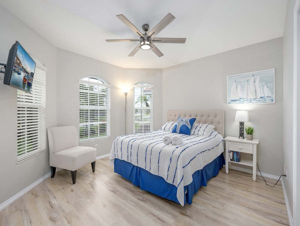 Cape Coral Vacation Rental Villa - Florida Gulf Coast Waterfront Home with Pool & Spa