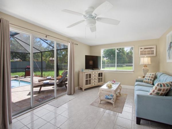 Cape Coral Home 975680