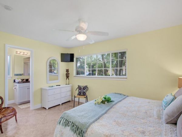 Cape Coral Home 975680