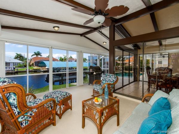 Cape Coral Home 975682