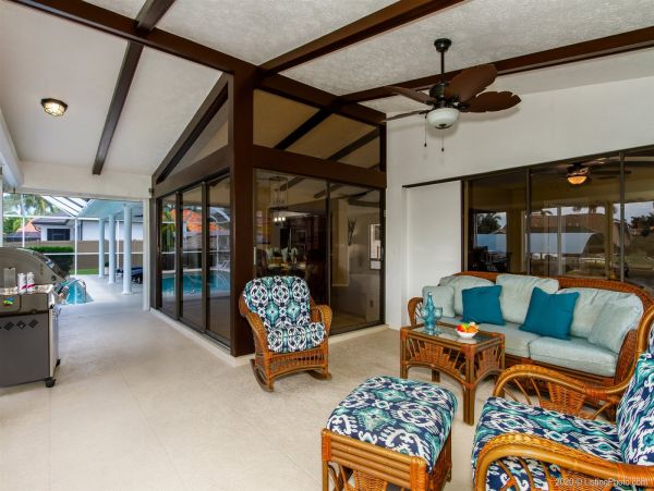 Cape Coral Home 975682