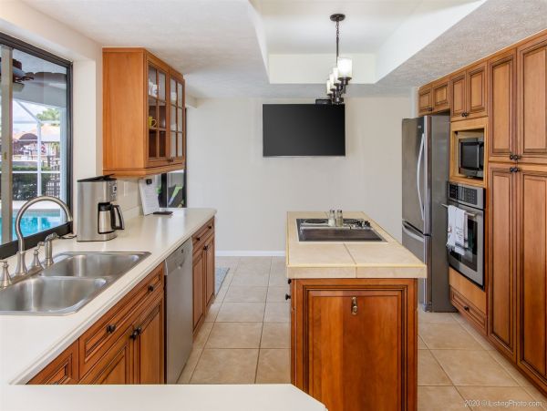 Cape Coral Home 975682