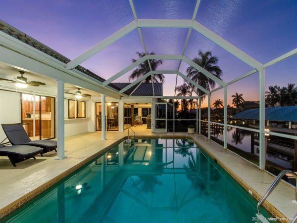 Cape Coral Home 975682