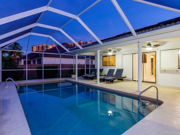 Cape Coral Home 975682