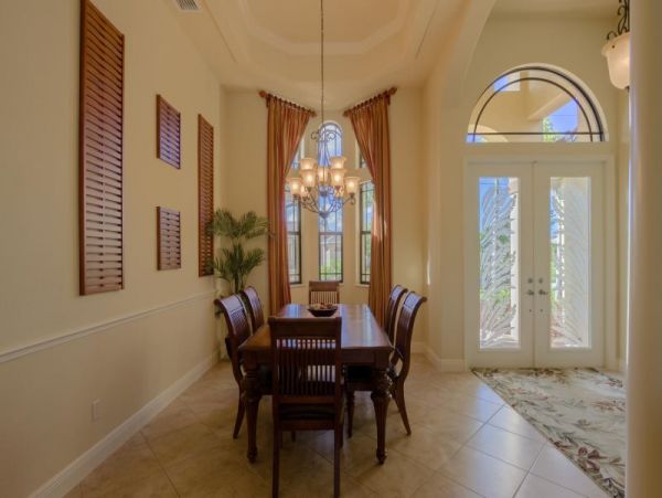Cape Coral Home 975686