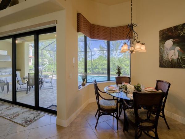 Cape Coral Home 975686