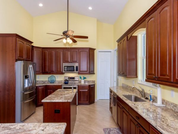 Cape Coral Home 975687