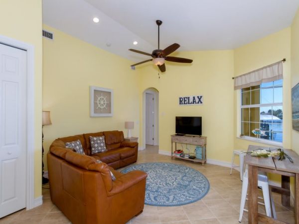 Cape Coral Home 975687