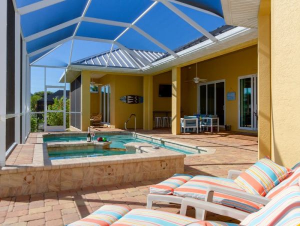 Cape Coral Home 975687